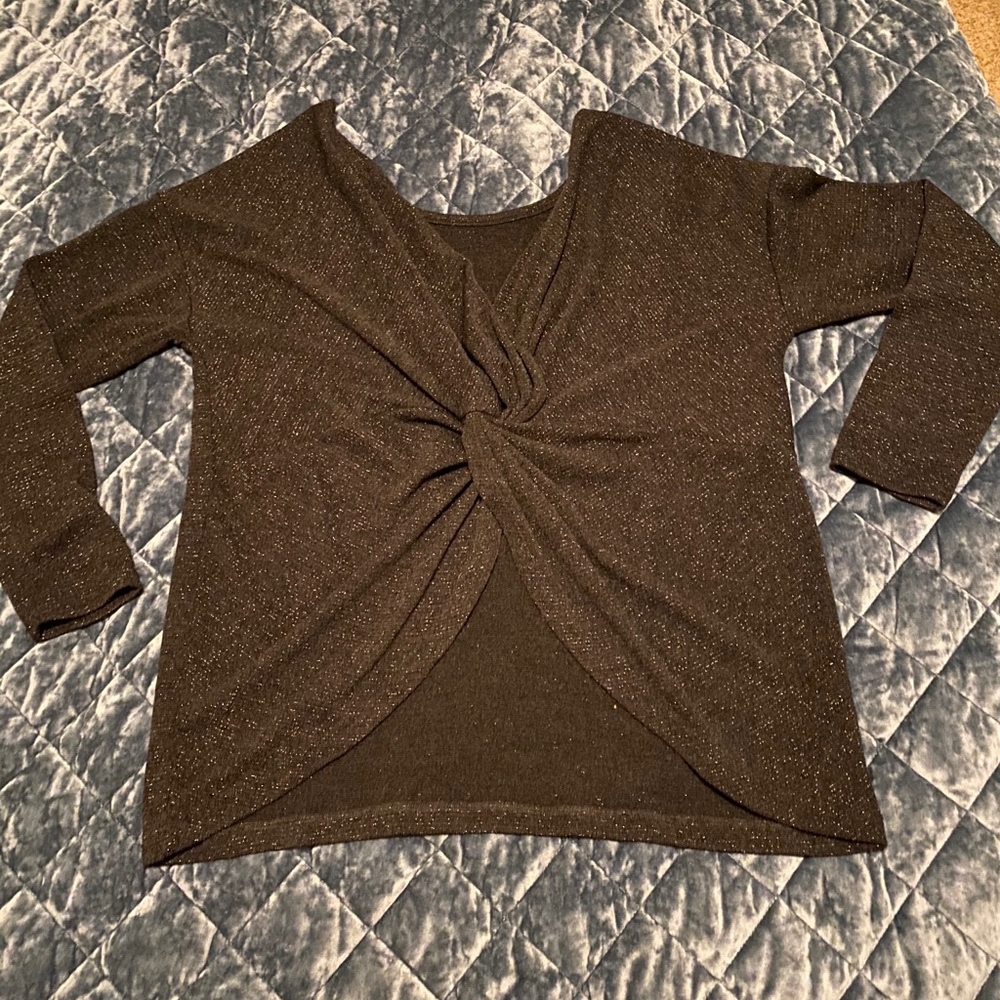 Open back twist long sleeve